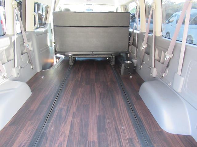 ハイエースワゴン グランドキャビン 4型仕様 LEDヘッドライト REVOシート2脚 車いす移動車 ナビ フルセグTV リアモニター TAW18インチAWキーレス エアロ 9人乗り(37枚目)