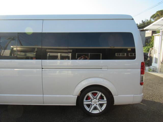 ハイエースワゴン グランドキャビン 4型仕様 LEDヘッドライト REVOシート2脚 車いす移動車 ナビ フルセグTV リアモニター TAW18インチAWキーレス エアロ 9人乗り(49枚目)