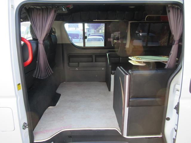 ハイエースワゴン GL 4型仕様 社外LEDヘッドライト 内装架装 横乗り可 ベッドキット ナビ リアモニター サブバッテリー 18インチAW パワスラ 前後ドラレコ(30枚目)