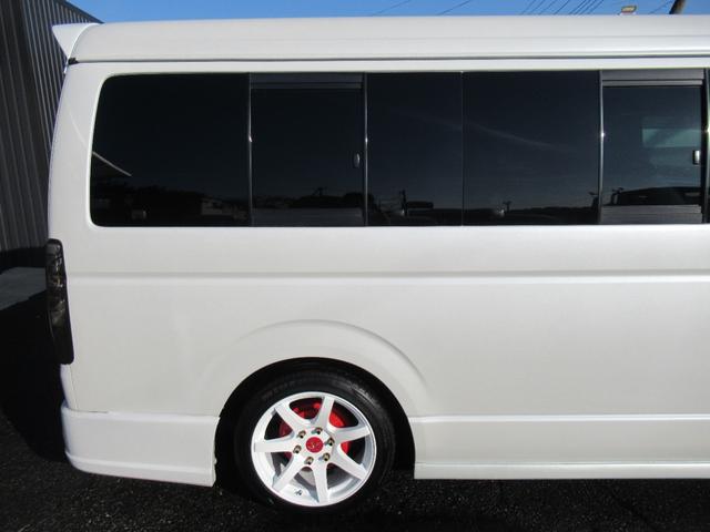 ハイエースワゴン GL 4型仕様 社外LEDヘッドライト 内装架装 横乗り可 ベッドキット ナビ リアモニター サブバッテリー 18インチAW パワスラ 前後ドラレコ(45枚目)