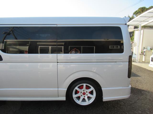 ハイエースワゴン GL 4型仕様 社外LEDヘッドライト 内装架装 横乗り可 ベッドキット ナビ リアモニター サブバッテリー 18インチAW パワスラ 前後ドラレコ(49枚目)