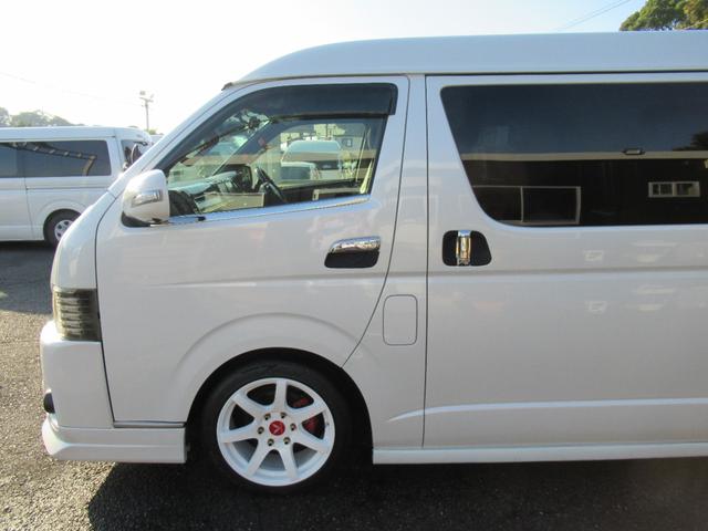 ハイエースワゴン GL 4型仕様 社外LEDヘッドライト 内装架装 横乗り可 ベッドキット ナビ リアモニター サブバッテリー 18インチAW パワスラ 前後ドラレコ(51枚目)