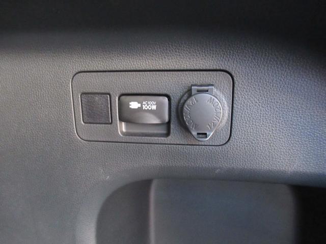 ＲＡＶ４ アドベンチャー　オフロードパッケージＩＩ　特別仕様車　１０．５インチディスプレイオーディオ　タコマ風グリル　合成皮革シート　デジタルインナーミラー　パノラミックビュー　パワーバックドア　プレミアムサウンド　トノカバー　クロスバー　ＥＴＣ２．０（45枚目）