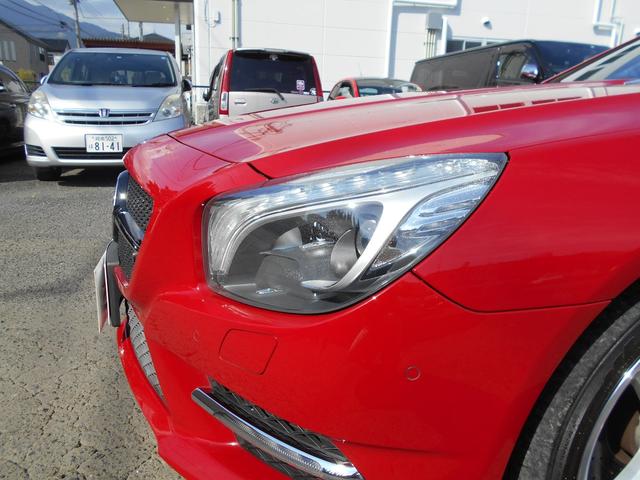 SL350 AMGスポーツPKG 左ハンドル 黒レザー レーダーセーフティー マジックスカイルーフ 純正HDDナビ&地デジTV TVキャンセラー キーレスゴー AMGエアロ&19インチアルミ(6枚目)
