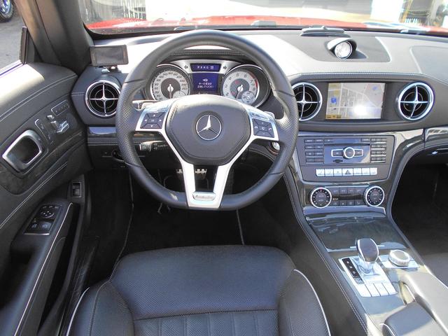 SL350 AMGスポーツPKG 左ハンドル 黒レザー レーダーセーフティー マジックスカイルーフ 純正HDDナビ&地デジTV TVキャンセラー キーレスゴー AMGエアロ&19インチアルミ(14枚目)