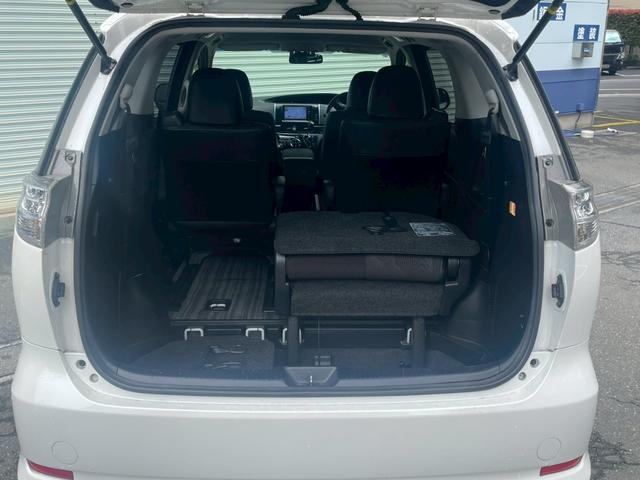 エスティマハイブリッド アエラス　プレミアムエディション　４ＷＤ　ＥＴＣ　バックカメラ　フロントカメラ　ナビ　ＴＶ　オートクルーズコントロール　両側電動スライドドア　オートライト　ＨＩＤ　スマートキー　アイドリングストップ　電動格納ミラー　後席モニター（35枚目）