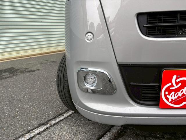 ムーヴキャンバス セオリーＧ　ブルートゥース　ＩＳＴＯＰ　前後ソナー　衝突軽減ブレーキ　フルフラットシート　ＬＥＤヘッド　横滑り防止機能　シートヒーター　Ｂカメラ　オートライト　ベンチシート　サイドエアバッグ　イモビライザー（8枚目）