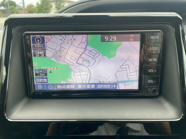 ヴォクシー ZS 煌III コーナーセンサ プリクラッシュ スマートキ アイスト 横滑り防止装置 WAC AHB 盗難防止 キーレス パワステ クルコン LEDヘッドライト ABS オートライト フルフラット エアバッグ(26枚目)