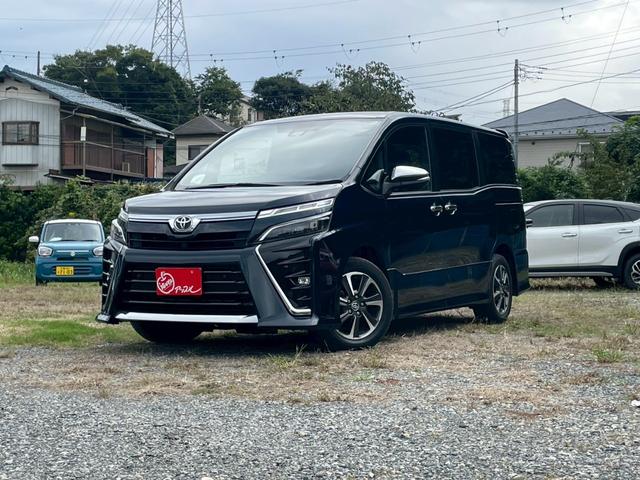 ヴォクシー ZS 煌III コーナーセンサ プリクラッシュ スマートキ アイスト 横滑り防止装置 WAC AHB 盗難防止 キーレス パワステ クルコン LEDヘッドライト ABS オートライト フルフラット エアバッグ(29枚目)