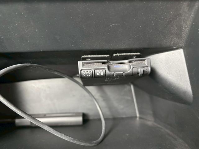 Ｎ－ＢＯＸ Ｇ・Ｌパッケージ　カラーバックモニター　全席ＰＷ　イモビライザー　ナビテレビ　地ＴＶ　衝突安全ボディ　ＡＡＣ　横滑り防止　スマートキー　メモリーナビ　ＡＢＳ　ＥＴＣ　キーレスＥ　運転席エアバッグ（5枚目）