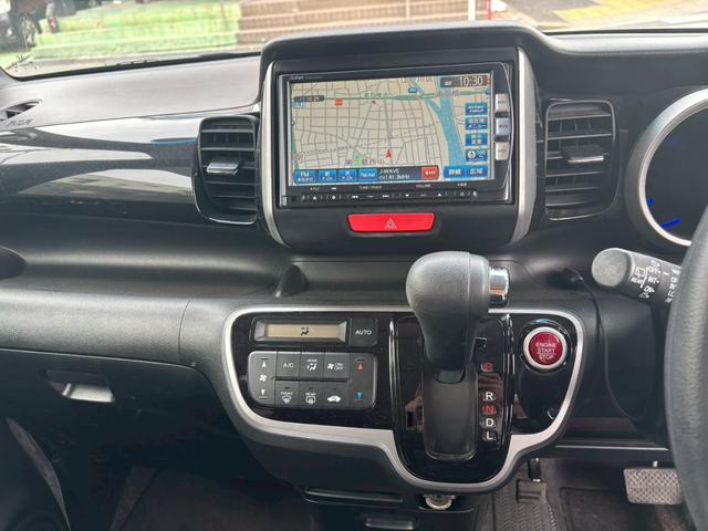 Ｎ－ＢＯＸ Ｇ・Ｌパッケージ　カラーバックモニター　全席ＰＷ　イモビライザー　ナビテレビ　地ＴＶ　衝突安全ボディ　ＡＡＣ　横滑り防止　スマートキー　メモリーナビ　ＡＢＳ　ＥＴＣ　キーレスＥ　運転席エアバッグ（27枚目）