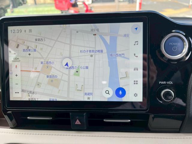 ノア ハイブリッドＺ　４ＷＤ　ドライブレコーダー　全周囲カメラ　ナビ　ＴＶ　クリアランスソナー　オートクルーズコントロール　レーンアシスト　パークアシスト　衝突被害軽減システム　両側電動スライドドア（5枚目）