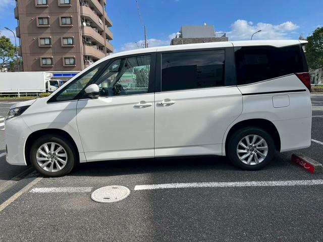 ノア ハイブリッドＺ　４ＷＤ　ドライブレコーダー　全周囲カメラ　ナビ　ＴＶ　クリアランスソナー　オートクルーズコントロール　レーンアシスト　パークアシスト　衝突被害軽減システム　両側電動スライドドア（18枚目）