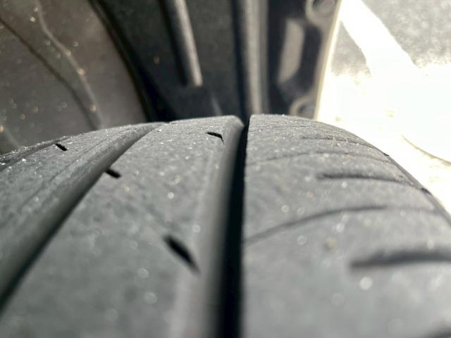 ノア ハイブリッドＺ　４ＷＤ　ドライブレコーダー　全周囲カメラ　ナビ　ＴＶ　クリアランスソナー　オートクルーズコントロール　レーンアシスト　パークアシスト　衝突被害軽減システム　両側電動スライドドア（21枚目）