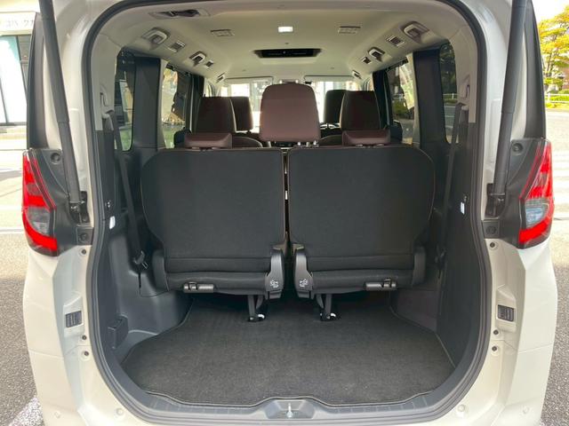 ノア ハイブリッドＺ　４ＷＤ　ドライブレコーダー　全周囲カメラ　ナビ　ＴＶ　クリアランスソナー　オートクルーズコントロール　レーンアシスト　パークアシスト　衝突被害軽減システム　両側電動スライドドア（28枚目）