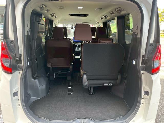 ノア ハイブリッドＺ　４ＷＤ　ドライブレコーダー　全周囲カメラ　ナビ　ＴＶ　クリアランスソナー　オートクルーズコントロール　レーンアシスト　パークアシスト　衝突被害軽減システム　両側電動スライドドア（29枚目）