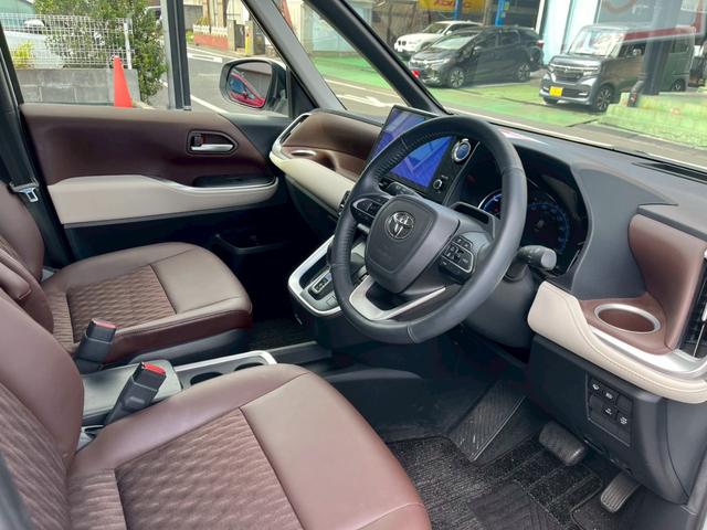 ノア ハイブリッドＺ　４ＷＤ　ドライブレコーダー　全周囲カメラ　ナビ　ＴＶ　クリアランスソナー　オートクルーズコントロール　レーンアシスト　パークアシスト　衝突被害軽減システム　両側電動スライドドア（36枚目）