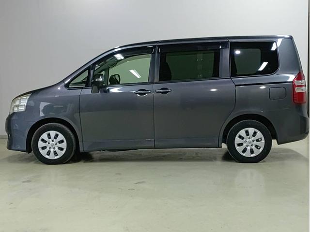 ノア X ナビ・ETC・フルセグTV・両側スライドドア・バックカメラ・2列目両側回転シート付(7枚目)