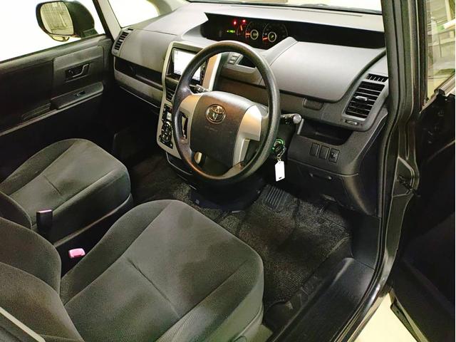 ノア X ナビ・ETC・フルセグTV・両側スライドドア・バックカメラ・2列目両側回転シート付(24枚目)