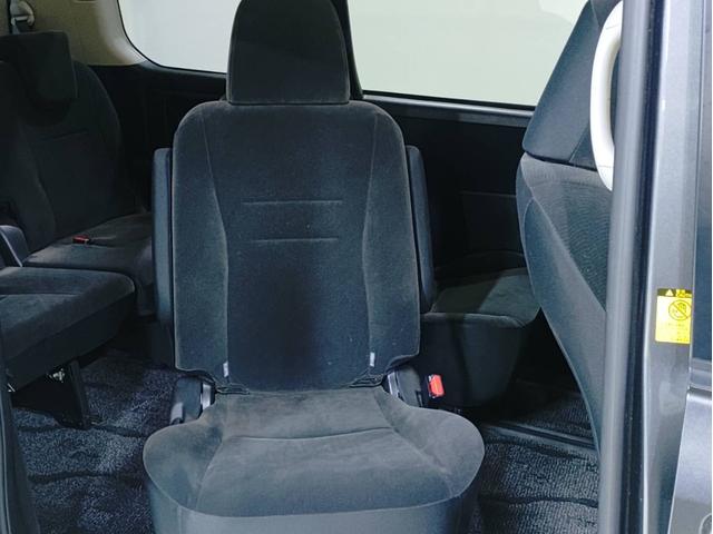 ノア X ナビ・ETC・フルセグTV・両側スライドドア・バックカメラ・2列目両側回転シート付(27枚目)