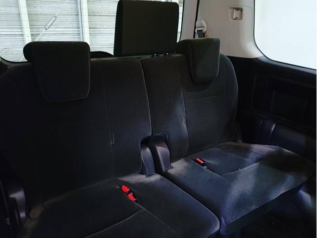 ノア X ナビ・ETC・フルセグTV・両側スライドドア・バックカメラ・2列目両側回転シート付(31枚目)