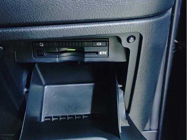 ノア X ナビ・ETC・フルセグTV・両側スライドドア・バックカメラ・2列目両側回転シート付(40枚目)