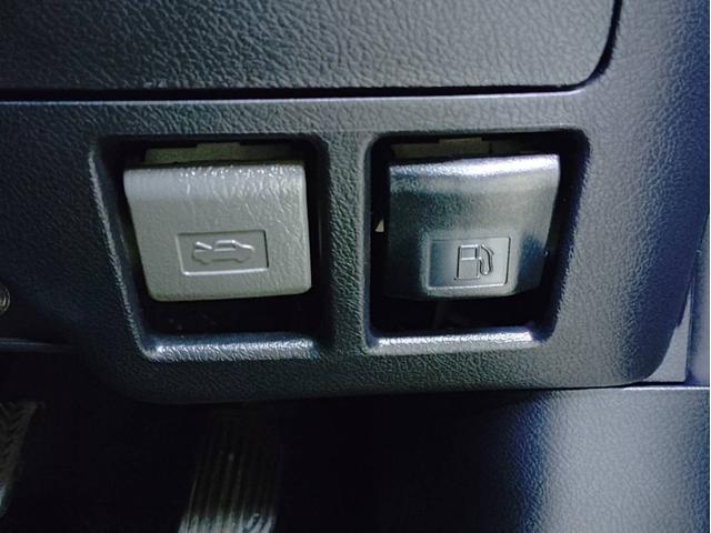 ノア X ナビ・ETC・フルセグTV・両側スライドドア・バックカメラ・2列目両側回転シート付(41枚目)