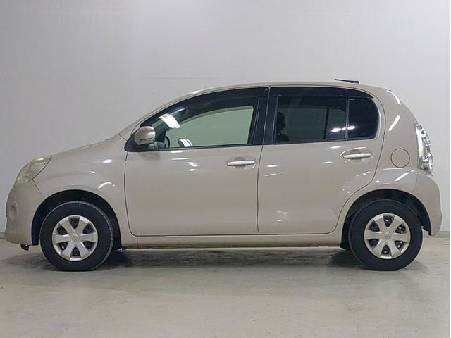 パッソ プラスハナ　ナビ・ＥＴＣ・バックカメラ付（8枚目）