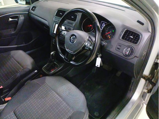 ポロ ＴＳＩコンフォートラインアップグレードパック　ナビ・ＴＶ・ＥＴＣ・バックモニター・ドライブレコーダー付（24枚目）