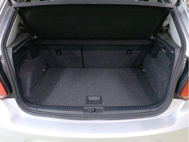 ポロ ＴＳＩコンフォートラインアップグレードパック　ナビ・ＴＶ・ＥＴＣ・バックモニター・ドライブレコーダー付（28枚目）