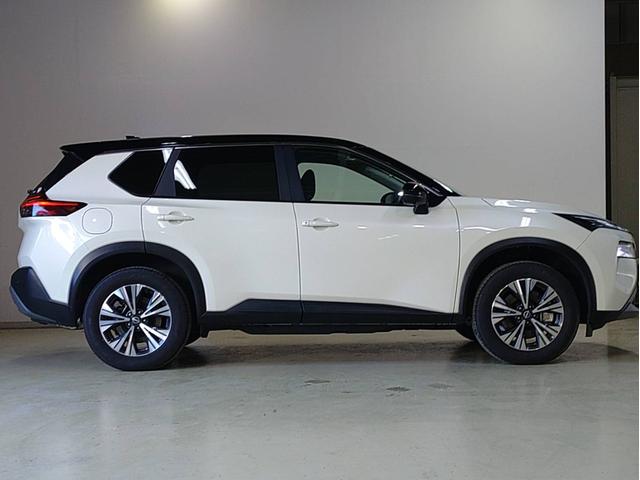 エクストレイル X e-4ORCE ナビ・ETC・バックモニタ・ヒートシーター・運転席側パワーシート付(3枚目)