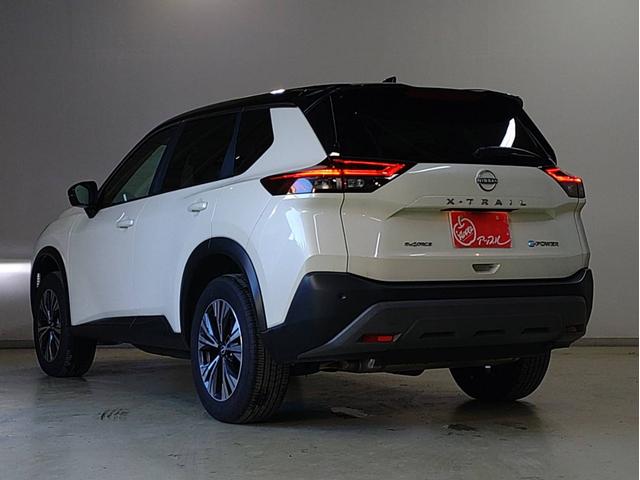 エクストレイル X e-4ORCE ナビ・ETC・バックモニタ・ヒートシーター・運転席側パワーシート付(6枚目)