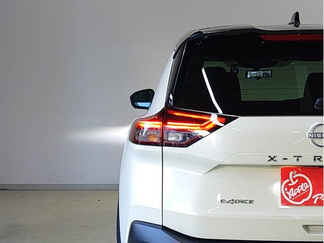 エクストレイル X e-4ORCE ナビ・ETC・バックモニタ・ヒートシーター・運転席側パワーシート付(13枚目)