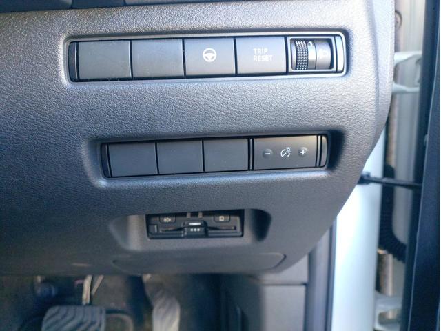 エクストレイル X e-4ORCE ナビ・ETC・バックモニタ・ヒートシーター・運転席側パワーシート付(38枚目)