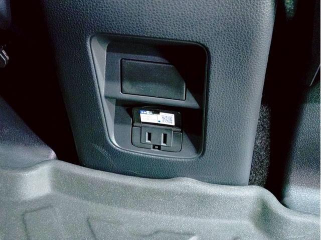 ヴォクシー ハイブリッドＳ－Ｚ　ナビ・ＴＶ・ディスプレイオーディオ・ＥＴＣ２．０・全方位モニター・リヤモニター・両側パワースライドドア・パワーバックドア・ユニバーサルステップ付（34枚目）