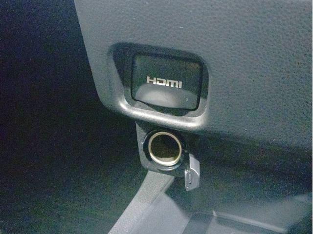 ヴォクシー ハイブリッドＳ－Ｚ　ナビ・ＴＶ・ディスプレイオーディオ・ＥＴＣ２．０・全方位モニター・リヤモニター・両側パワースライドドア・パワーバックドア・ユニバーサルステップ付（54枚目）