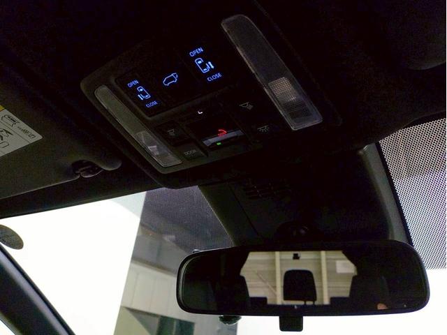 ヴォクシー ハイブリッドＳ－Ｚ　ナビ・ＴＶ・ディスプレイオーディオ・ＥＴＣ２．０・全方位モニター・リヤモニター・両側パワースライドドア・パワーバックドア・ユニバーサルステップ付（55枚目）