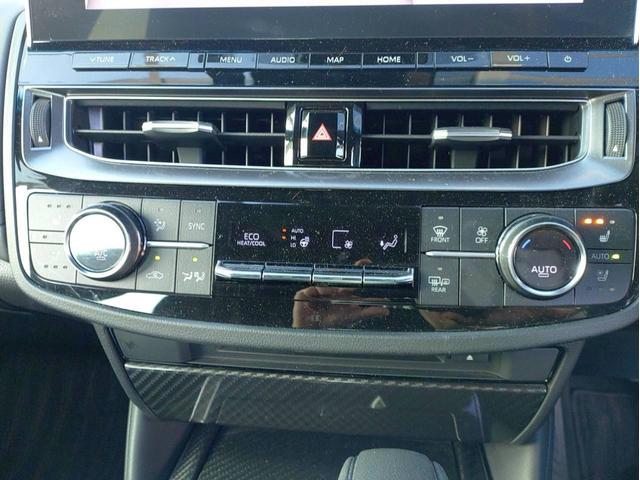 クラウンハイブリッド RSアドバンス ナビ・ETC・バックカメラ・パワーシート・シートヒーター・サンルーフ付(22枚目)