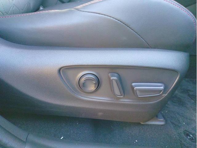 ＲＡＶ４ ハイブリッドアドベンチャー　オフロードパッケージＩＩ　ナビ・ＥＴＣ・バックモニタ・ドラレコ付（12枚目）