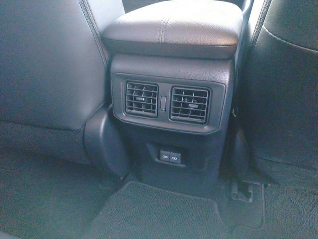 ＲＡＶ４ ハイブリッドアドベンチャー　オフロードパッケージＩＩ　ナビ・ＥＴＣ・バックモニタ・ドラレコ付（14枚目）