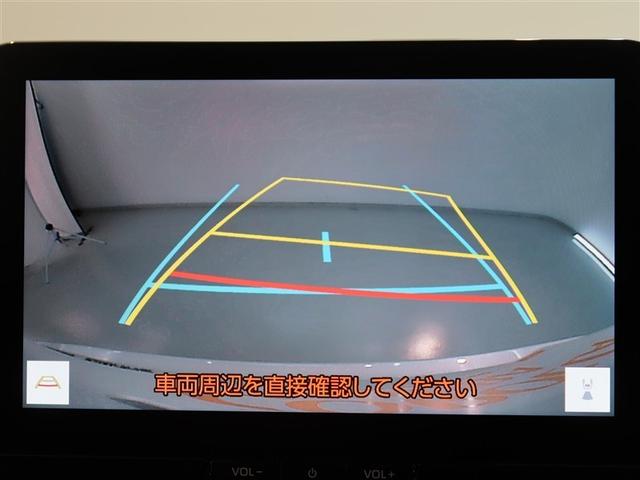 カローラツーリング ハイブリッド　Ｇ　１年間走行無制限保証　ペダル踏み間違い　衝突回避被害軽減　車線逸脱警報機能　メモリナビ　フルセグＴＶ　バックカメラ　ドライブレコーダー　ＥＴＣ　電源コンセント　クルーズコントロール　ＬＥＤヘッドライト（9枚目）