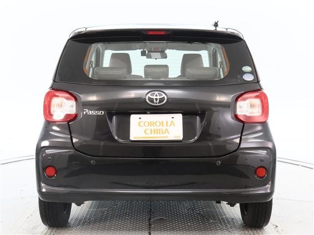 パッソ X S 1年間走行無制限保証 ペダル踏み間違い 衝突回避被害軽減 車線逸脱警報機能 メモリナビ フルセグTV バックカメラ パノラミックモニタ ドライブレコーダー ETC DVD再生 スマートキー(4枚目)