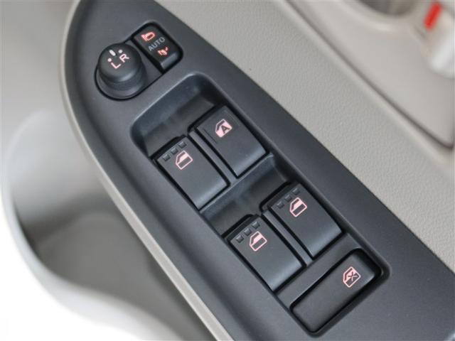 パッソ X S 1年間走行無制限保証 ペダル踏み間違い 衝突回避被害軽減 車線逸脱警報機能 メモリナビ フルセグTV バックカメラ パノラミックモニタ ドライブレコーダー ETC DVD再生 スマートキー(20枚目)