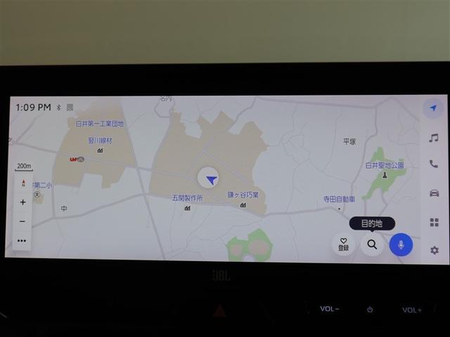 ハリアーハイブリッド Z 1年間走行無制限保証 ペダル踏み間違い 衝突回避被害軽減 車線逸脱警報機能 メモリナビ フルセグTV バックカメラ パノラミックモニタ ドライブレコーダー ETC 電源コンセント クルーズコントロール(8枚目)