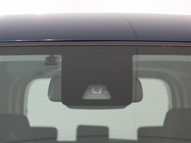 衝突回避システムの搭載で安心・安全です