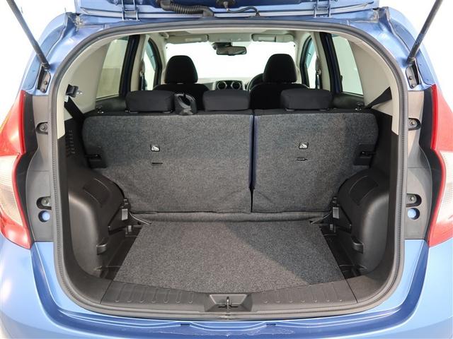 ノート Ｘ　ＤＩＧ－Ｓ　Ｖセレクション＋セーフティ　１年間走行無制限保証　ペダル踏み間違い　衝突回避被害軽減　車線逸脱警報機能　メモリナビ　フルセグＴＶ　バックカメラ　パノラミックモニタ　ＥＴＣ　ＬＥＤヘッドライト　ＤＶＤ再生　スマートキー（13枚目）