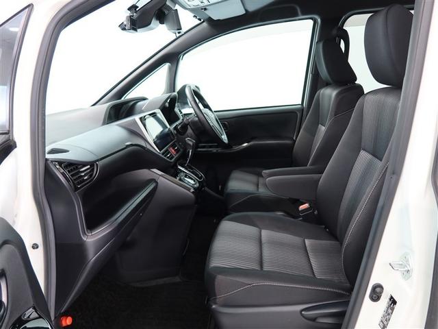 ノア Ｓｉ　１年間走行無制限保証　ペダル踏み間違い　衝突回避被害軽減　車線逸脱警報機能　メモリナビ　フルセグＴＶ　バックカメラ　ＥＴＣ　クルーズコントロール　電動スライドドア　ＬＥＤヘッドライト　ＤＶＤ再生（11枚目）