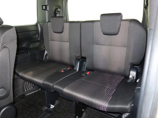 ノア Ｓｉ　１年間走行無制限保証　ペダル踏み間違い　衝突回避被害軽減　車線逸脱警報機能　メモリナビ　フルセグＴＶ　バックカメラ　ＥＴＣ　クルーズコントロール　電動スライドドア　ＬＥＤヘッドライト　ＤＶＤ再生（13枚目）