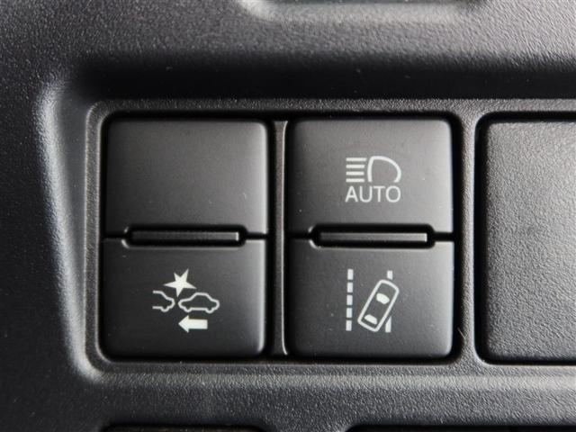 ノア Ｓｉ　１年間走行無制限保証　ペダル踏み間違い　衝突回避被害軽減　車線逸脱警報機能　メモリナビ　フルセグＴＶ　バックカメラ　ＥＴＣ　クルーズコントロール　電動スライドドア　ＬＥＤヘッドライト　ＤＶＤ再生（18枚目）