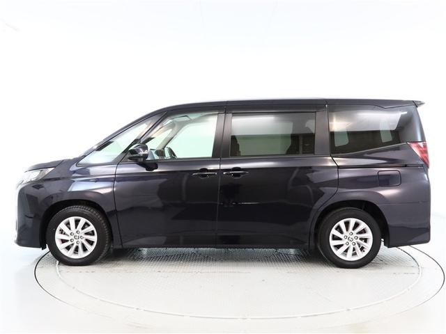 ノア ハイブリッドＧ　１年間走行無制限保証　ペダル踏み間違い　衝突回避被害軽減　車線逸脱警報機能　メモリナビ　フルセグＴＶ　バックカメラ　ドライブレコーダー　ＥＴＣ　電源コンセント　クルーズコントロール　電動スライドドア（3枚目）